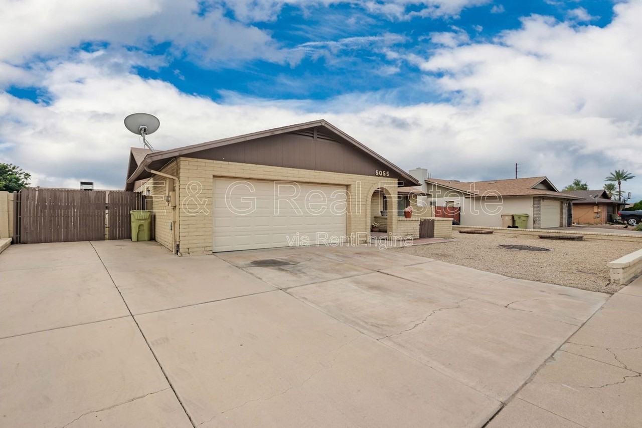 5055 W Vogel Ave - Photo 2 of 32