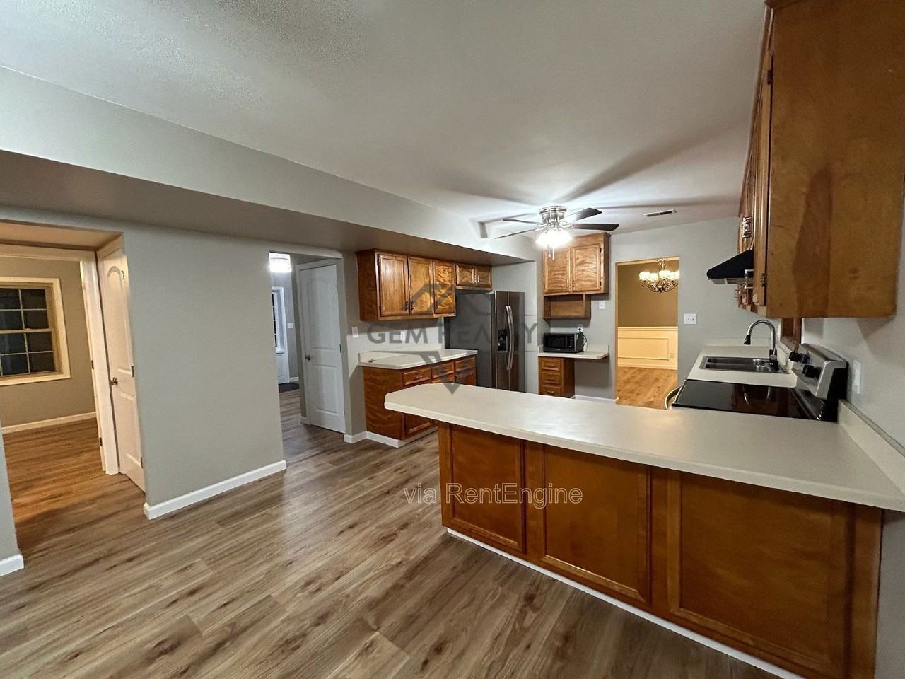 100 Kendallwood Dr - Photo 6 of 50