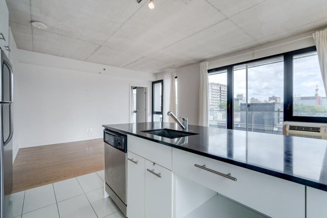 1414 Rue André C Hamel - Photo 3 of 18