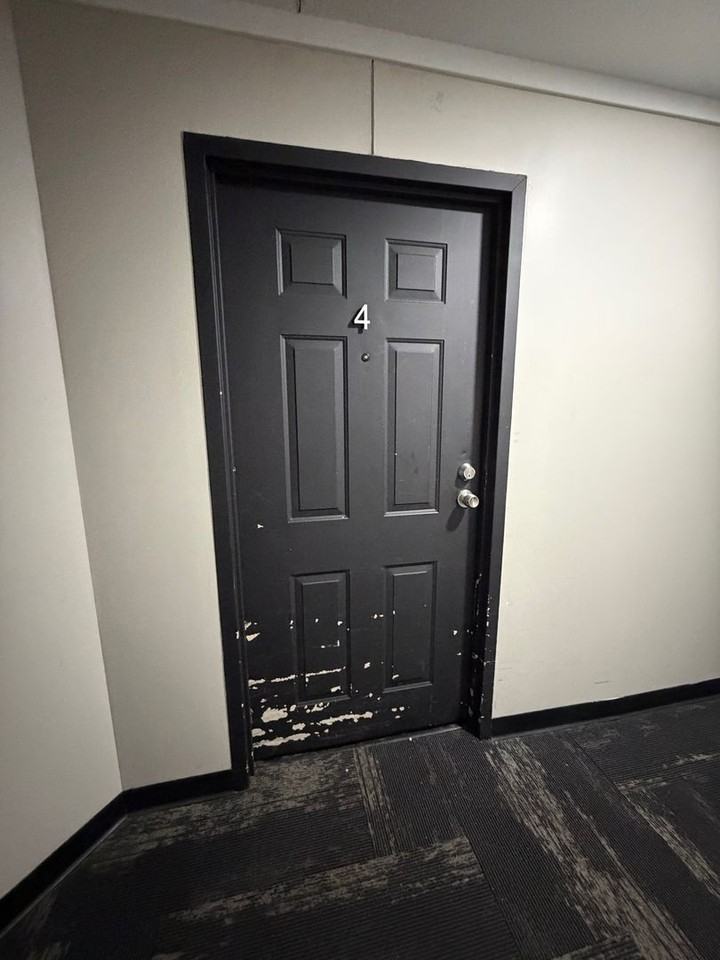 SilverBrick Square - Photo 7 of 7