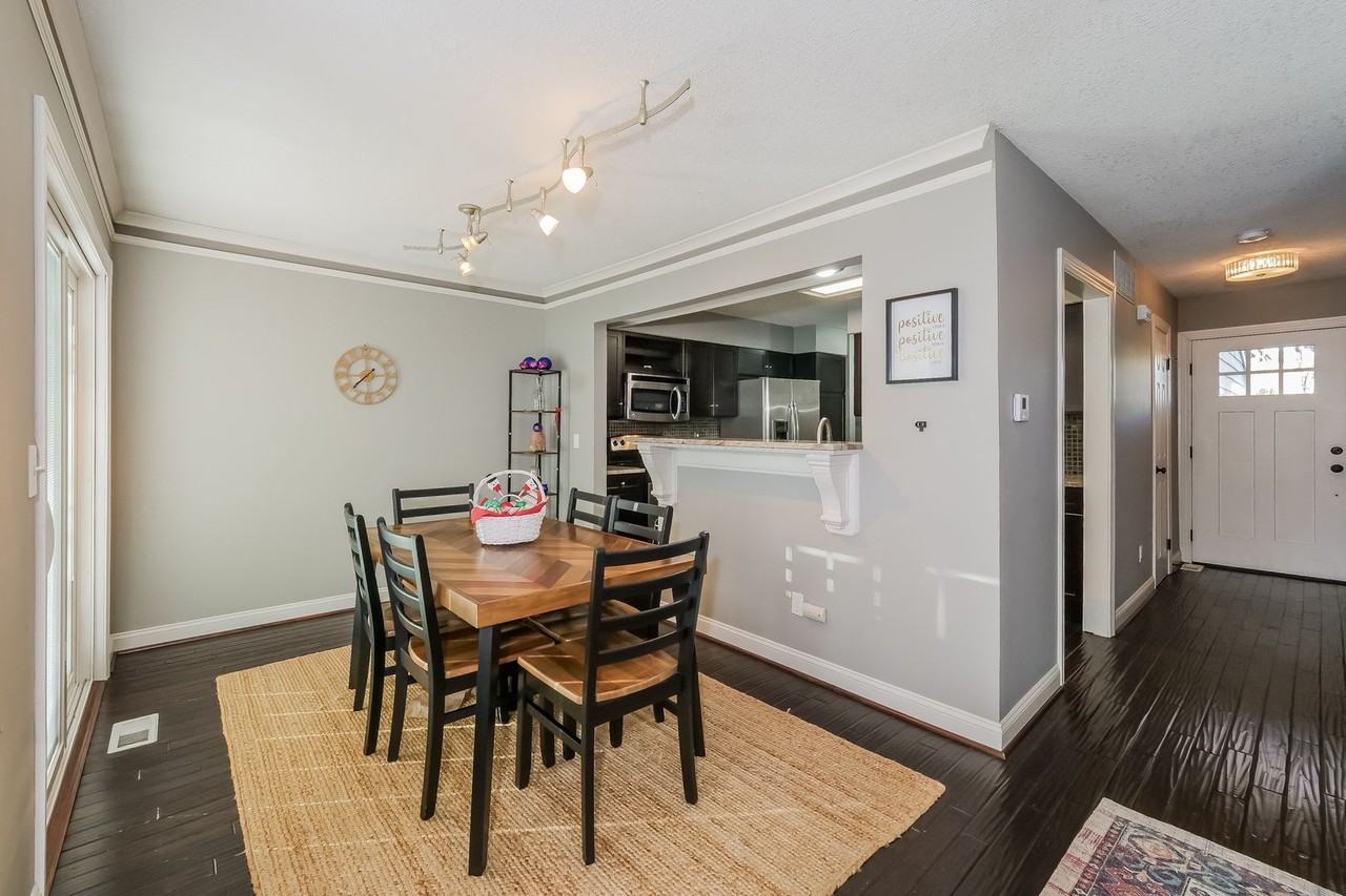 9443 W 119th Ter - Photo 7 of 27