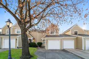 9443 W 119th Ter - Photo 1 of 1