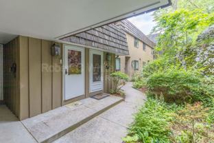102 Ledgebrook Dr - Photo 1 of 1