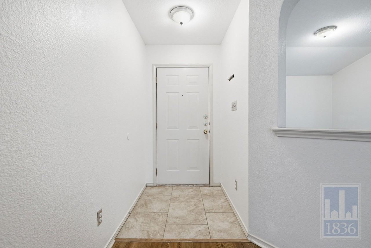 17710 Limpia Creek Dr - Photo 5 of 50