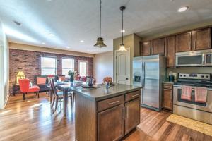 featured image of 19009 Marcy St