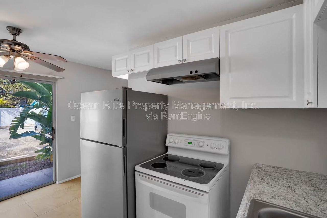 1947 Ricardo Ave #7 - Photo 7 of 9