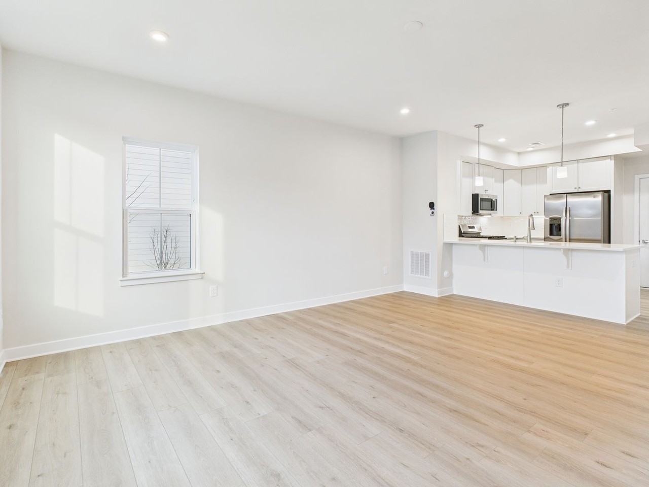 8029 Lake Laurel Ln #A - Photo 3 of 24