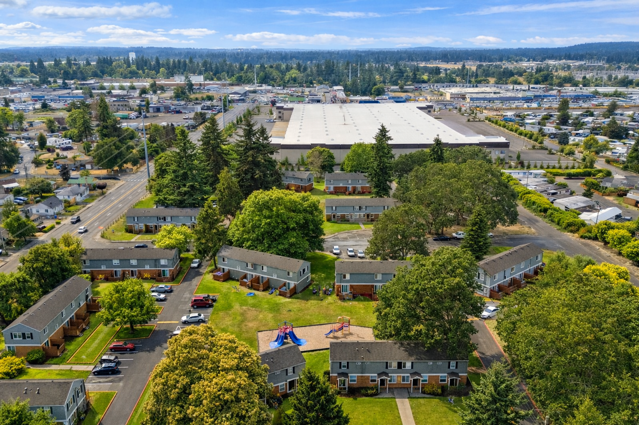 Pacific Walk Townhomes - Photo 3 of 4