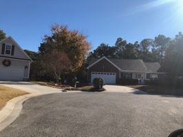 featured image of 905 Lowry Ct