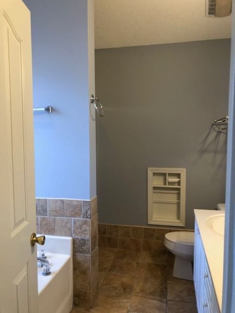 905 Lowry Ct #8787725 - Photo 6 of 50