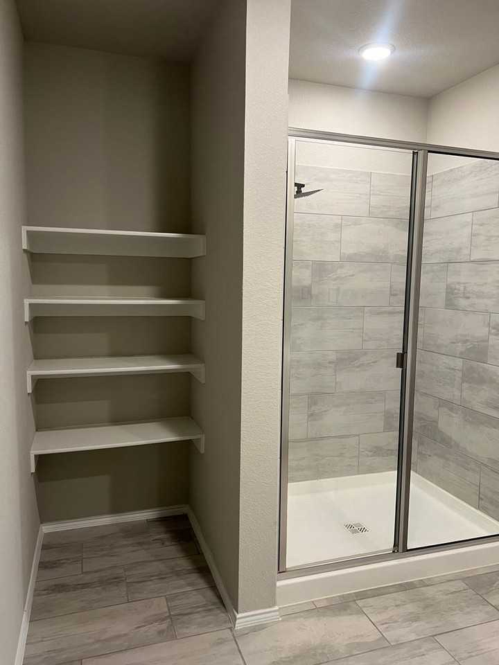 115 Lost Oak Dr - Photo 6 of 16