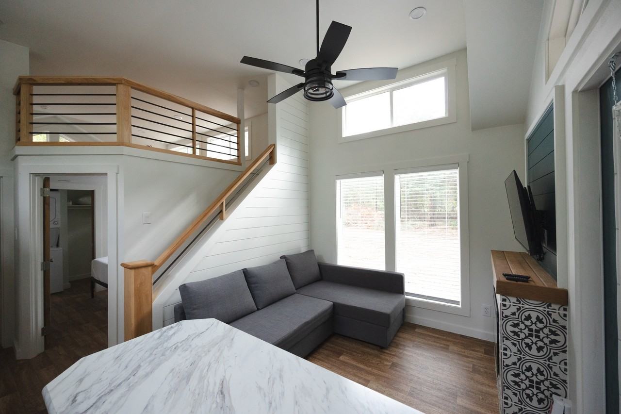 13570 Farm To Market Road - Photo 3 of 10