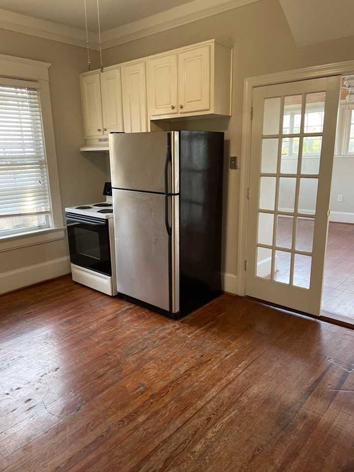 891 Virginia Ave #3C - Photo 5 of 6