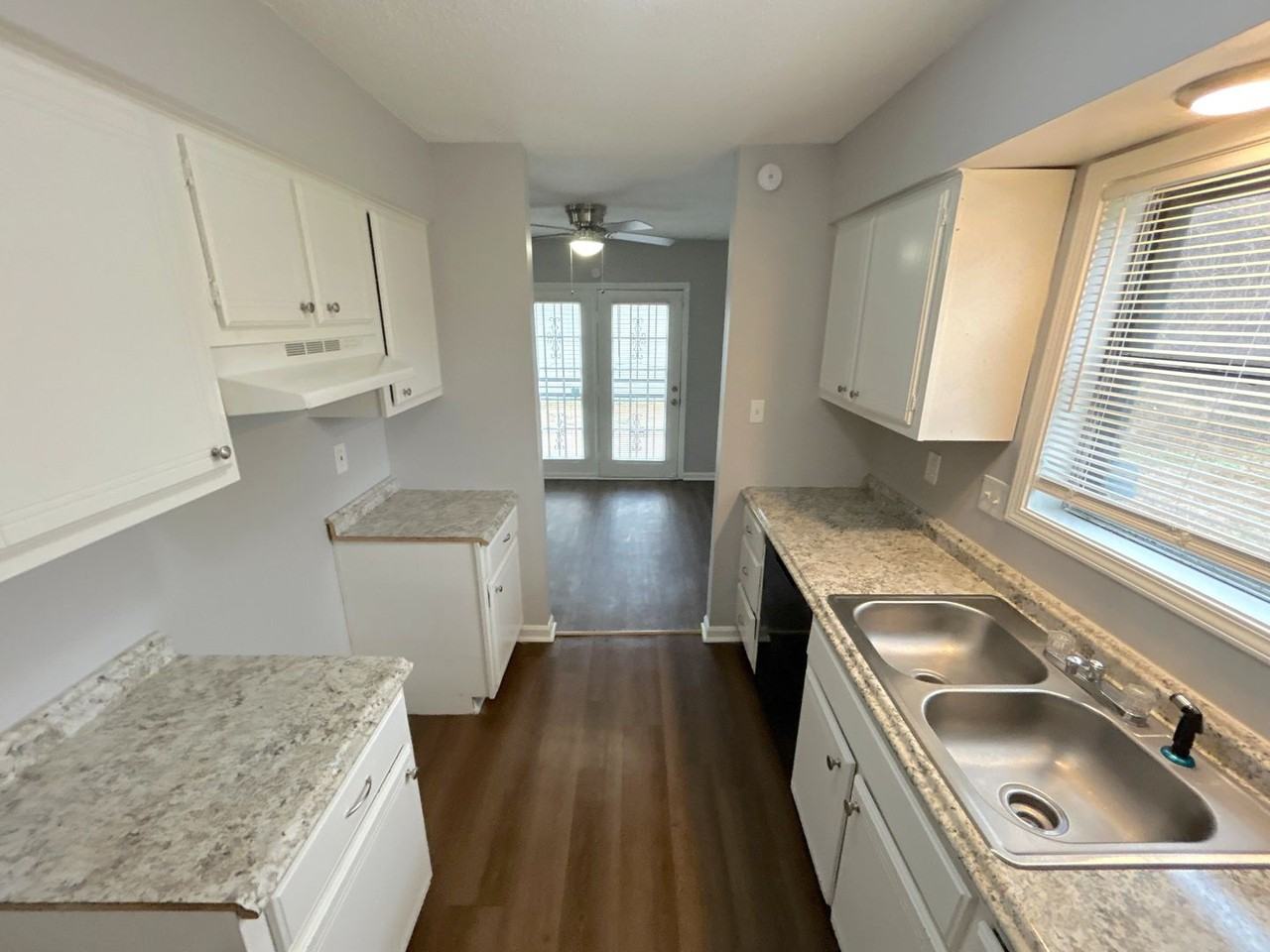 3319 Kristy Dr - Photo 2 of 10