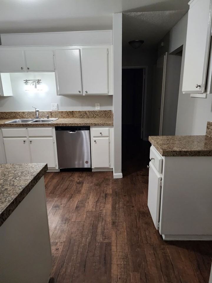 B Street Homes - Photo 2 of 5