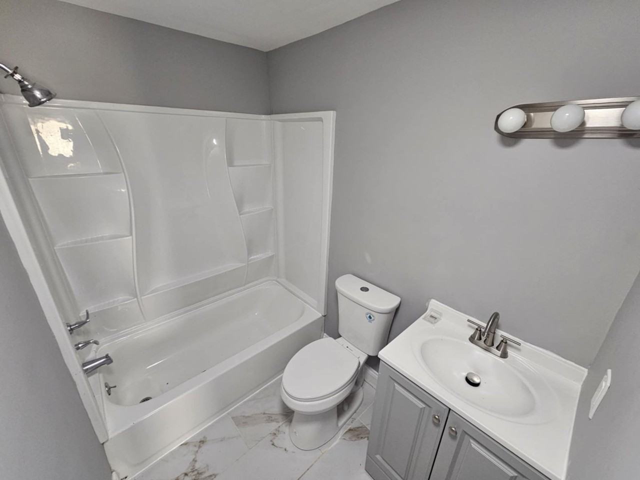 4 Bykes Ct - Photo 4 of 15