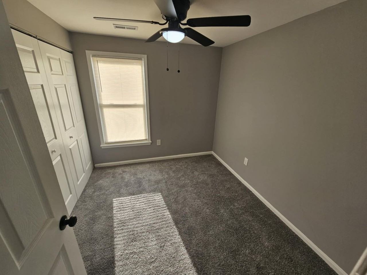 4 Bykes Ct - Photo 5 of 15