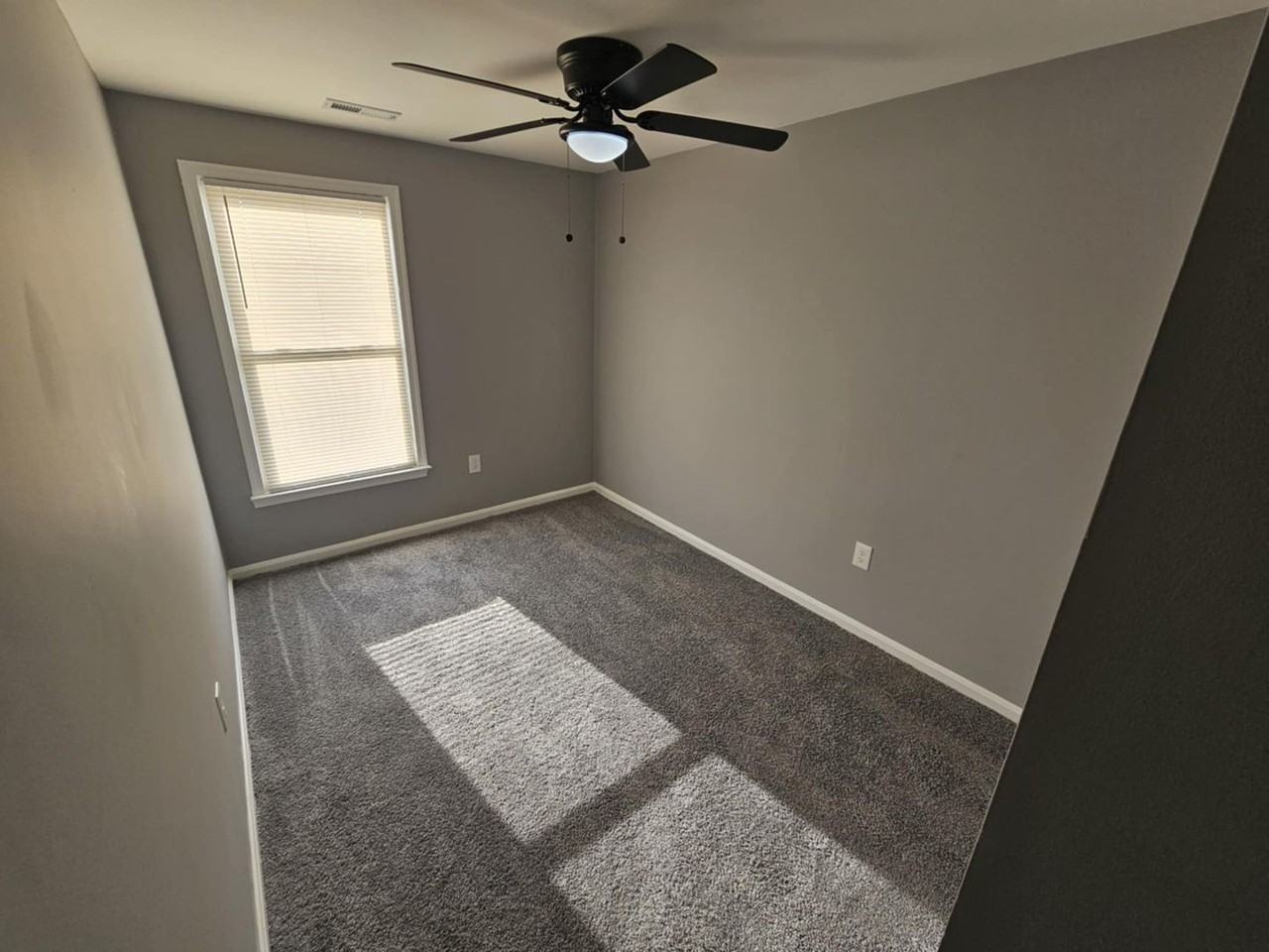 4 Bykes Ct - Photo 7 of 15