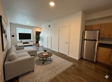 S0280 - Lombard "7" - Photo 1 of 1