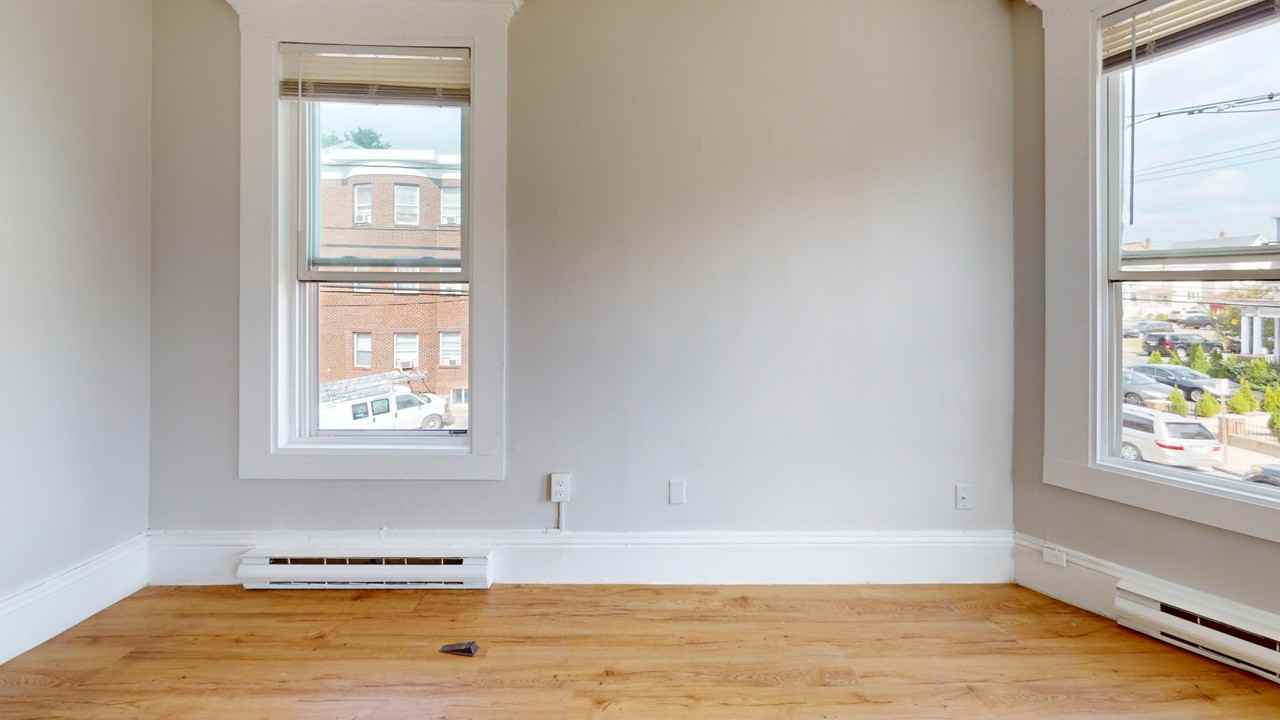 40 Hancock Streethancock Street #3 - Photo 5 of 17