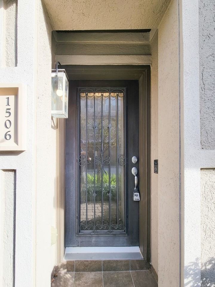 1506 Brayson Oaks Pl - Photo 4 of 50