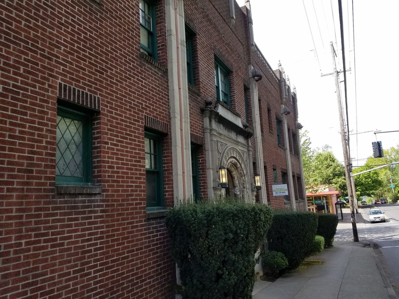 Mt. Tabor Apartments - Photo 2 of 3