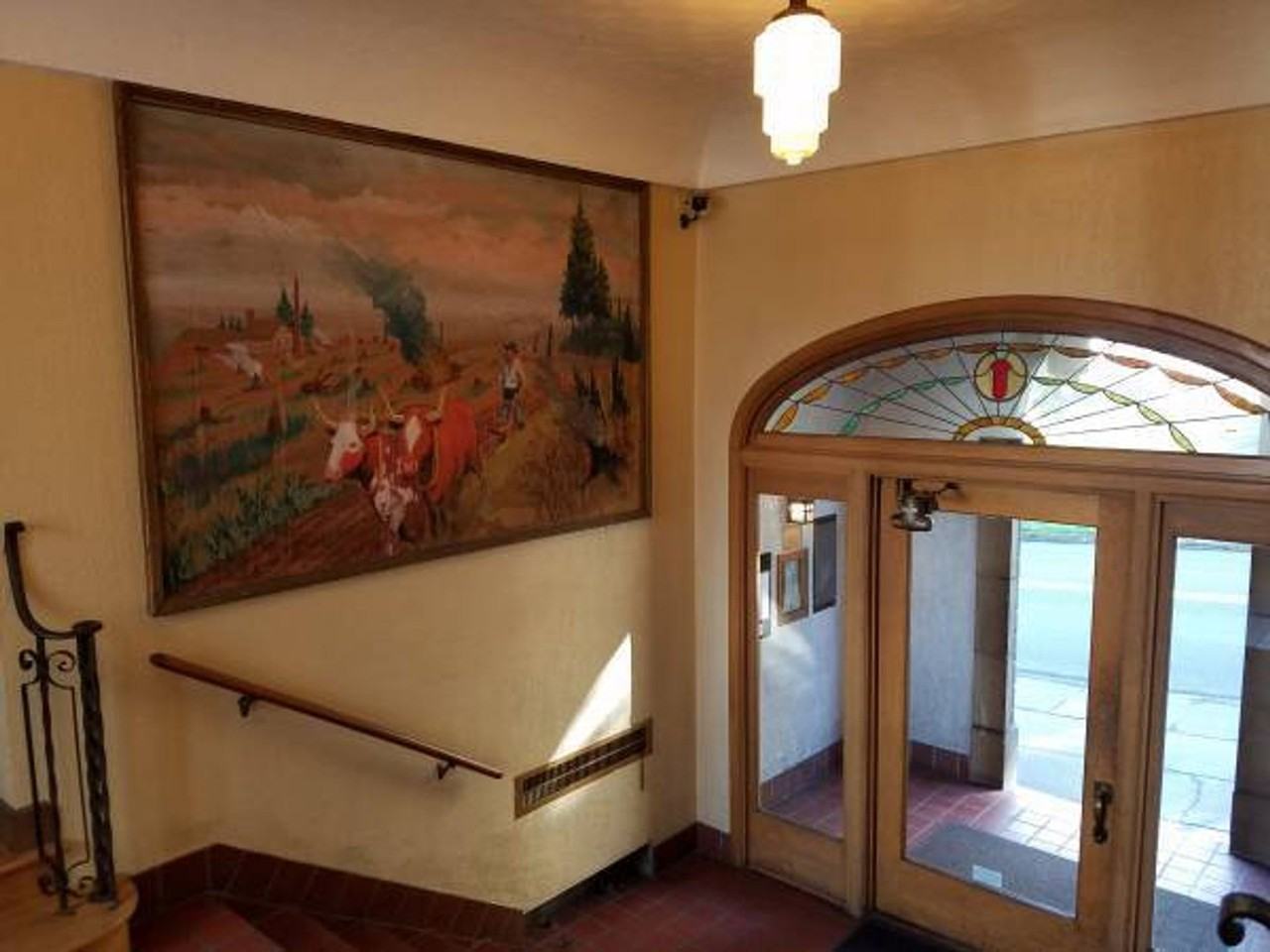 Mt. Tabor Apartments - Photo 3 of 3