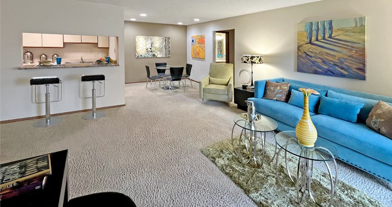 LionsHead Apartments - Photo 2 of 35