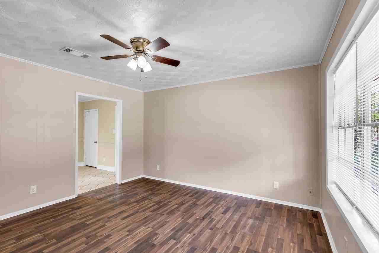 9701 Hwy - Photo 5 of 23