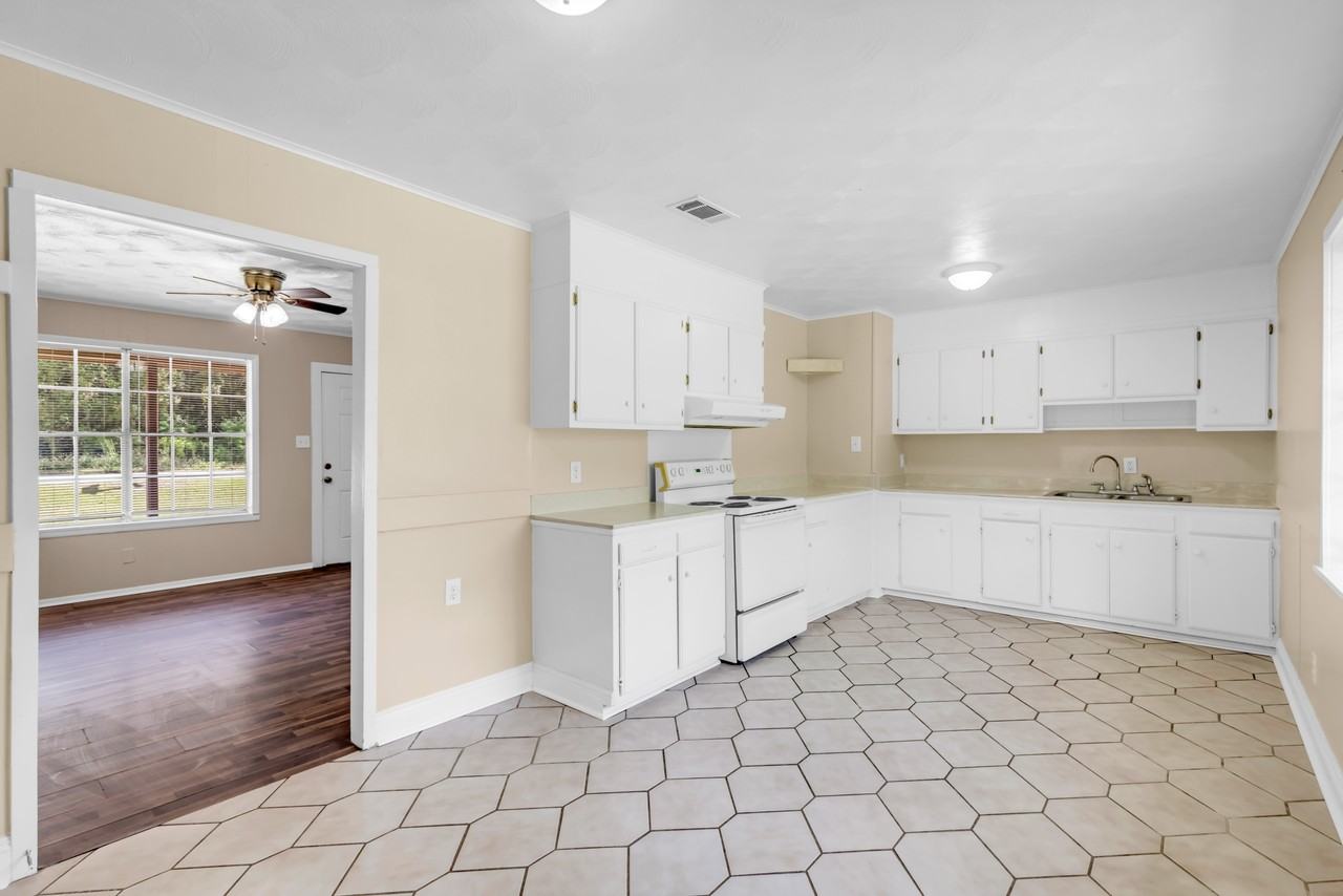 9701 Hwy - Photo 7 of 23