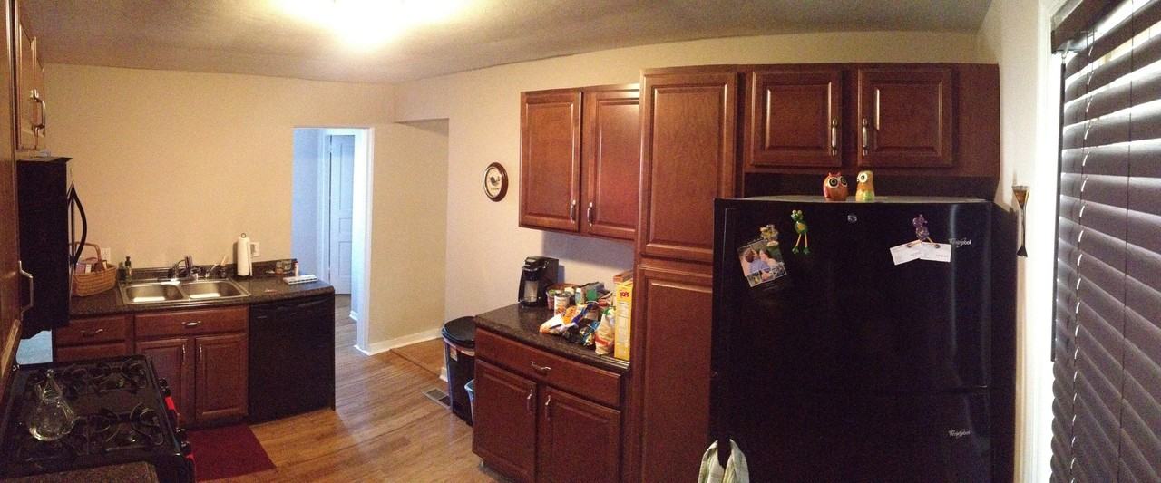 986 E Warrington Ave - Photo 5 of 21