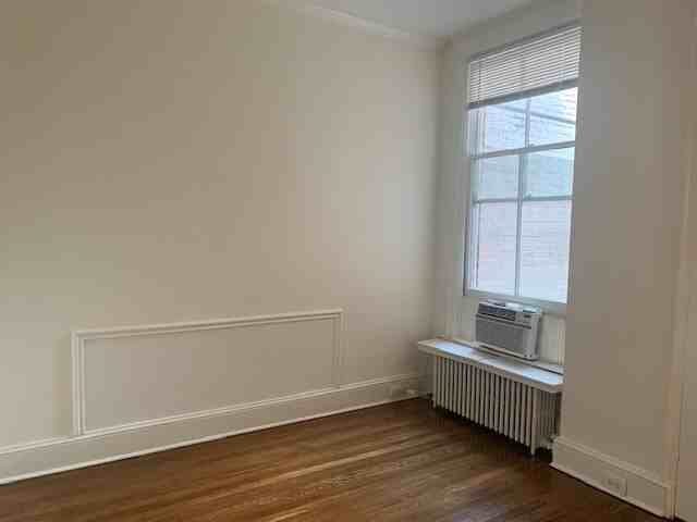 1427 33rd St Nw #1 - Photo 6 of 13