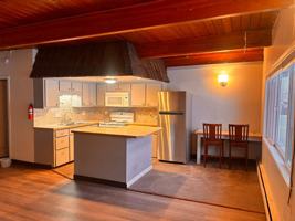 featured image of 812 W 29th Pl