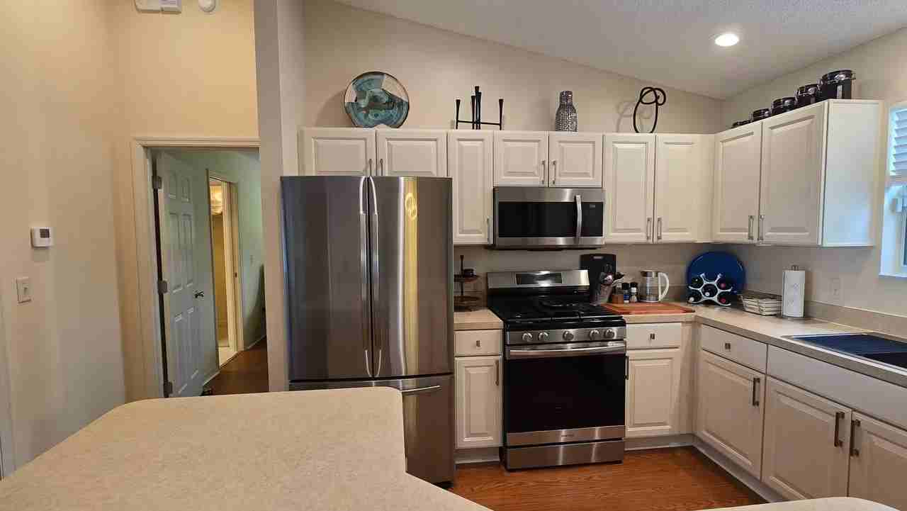 971 Kingmont Ter - Photo 7 of 21