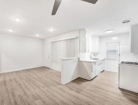 1231 12th St. in Santa Monica.  Steps to Wilshire Blvd! - Photo 1 of 1