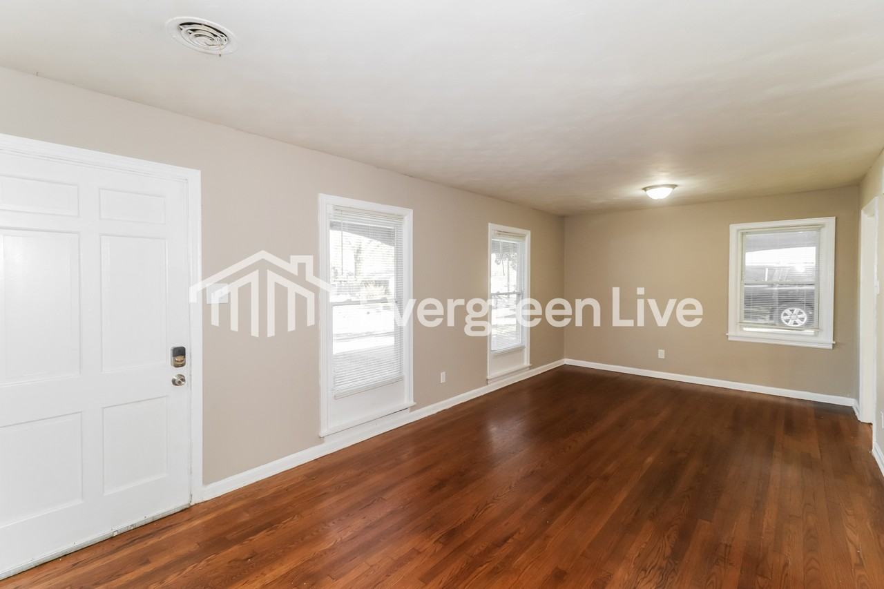 4741 Scottsdale Ave - Photo 3 of 15