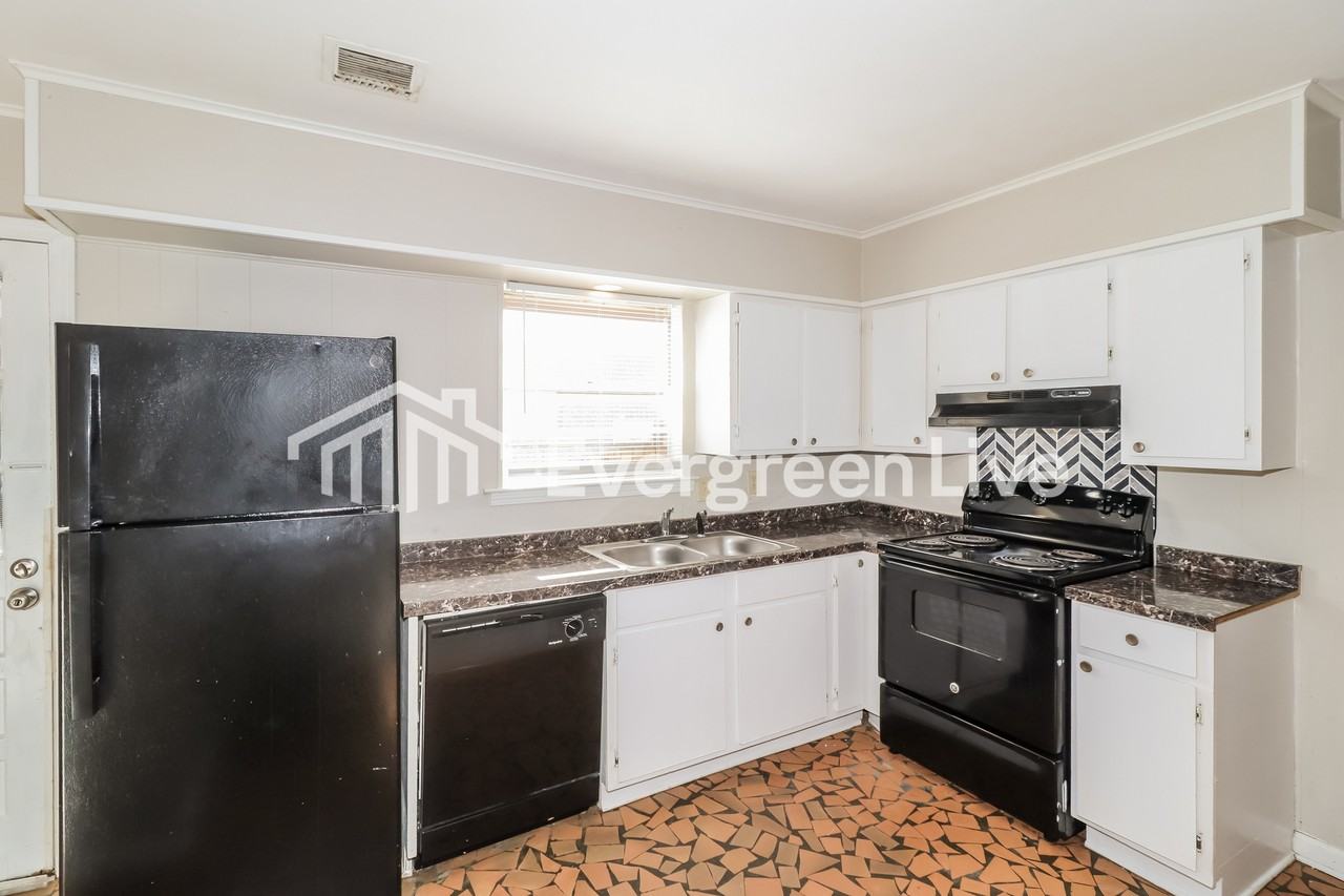 3404 Renault St - Photo 7 of 16