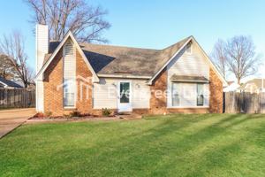 featured image of 4776 Stoney Hill Dr