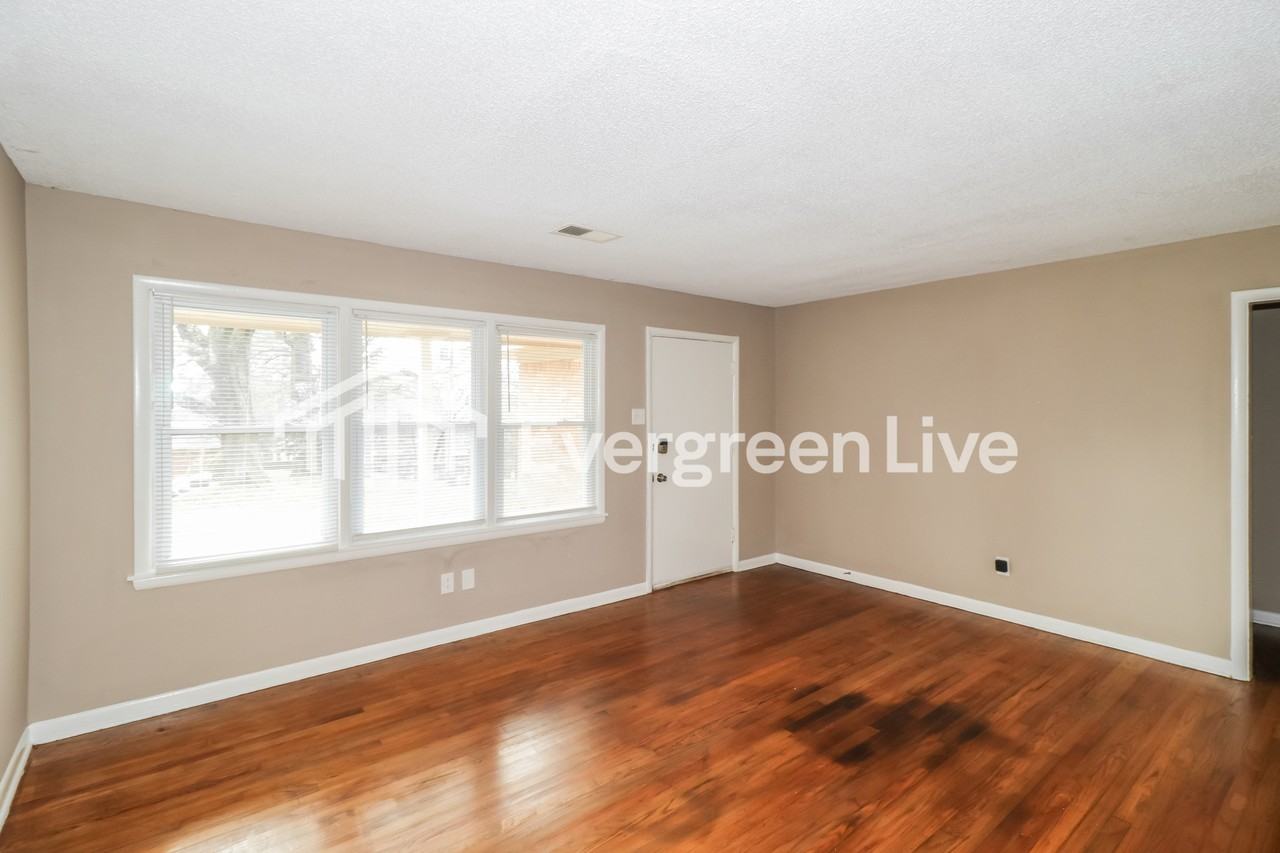 3398 Scenic Hwy - Photo 4 of 15