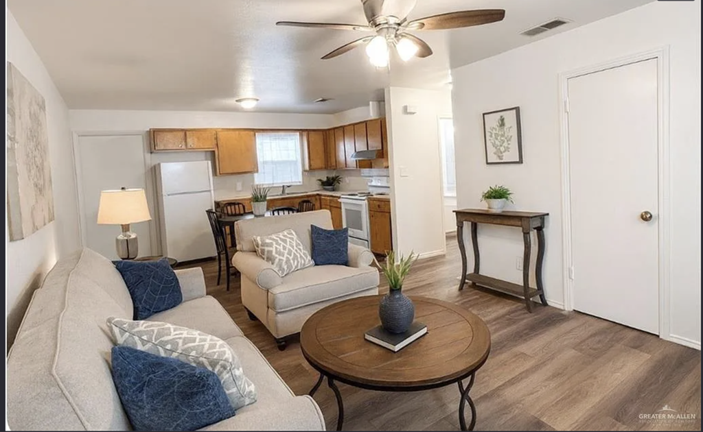 860 Florida St #A - Photo 3 of 7