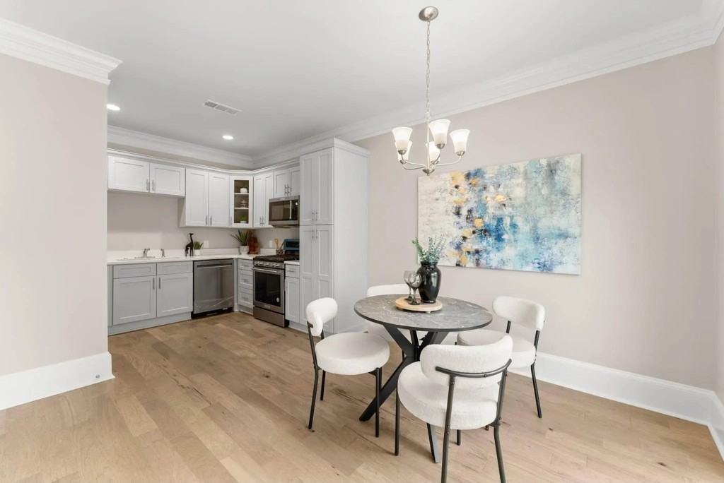 510 Washington St Nw - Photo 4 of 10