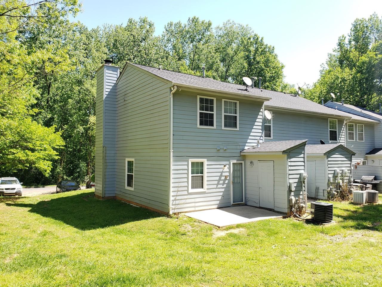 3908 Briarhill Dr - Photo 6 of 10