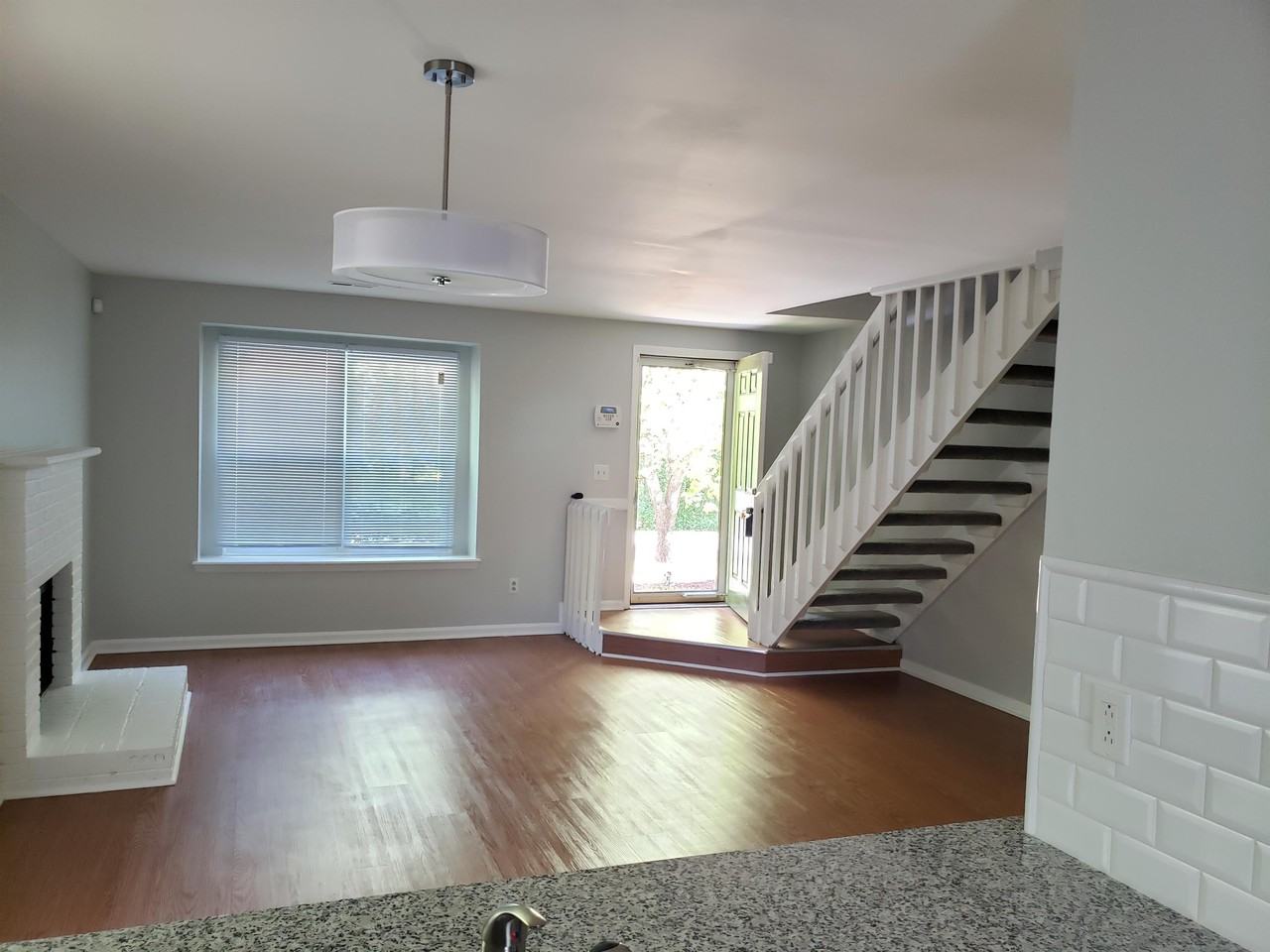 3908 Briarhill Dr - Photo 2 of 10