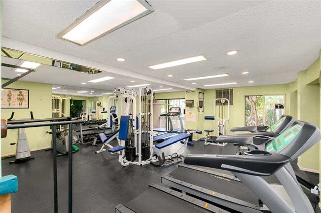 1885 Diamond St #236 - Photo 7 of 19