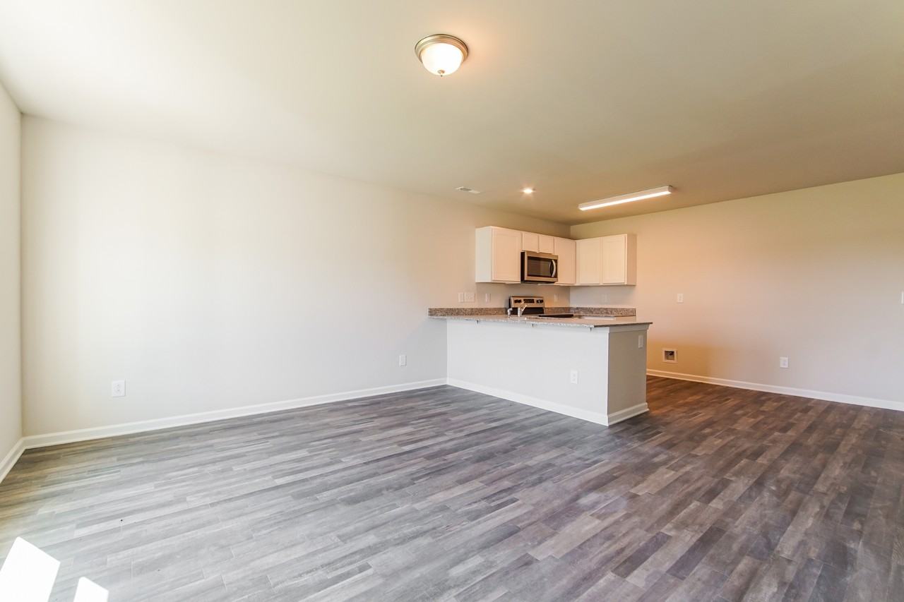 1212 Hope Farm Dr - Photo 5 of 22