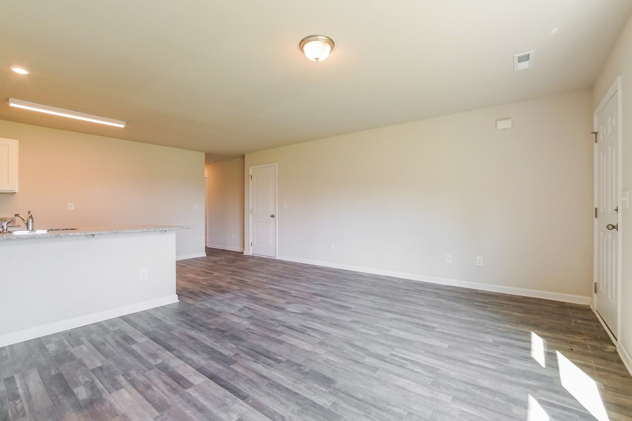 1212 Hope Farm Dr - Photo 6 of 22