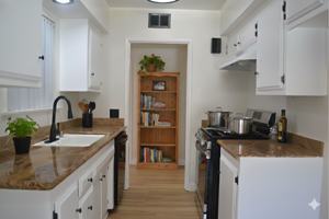 featured image of 1011 W Duarte Rd