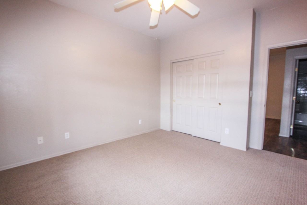 12933 E Santiago St - Photo 2 of 10