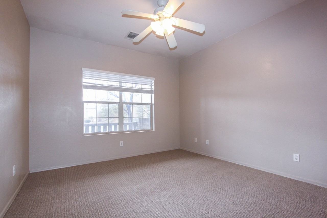 12933 E Santiago St - Photo 3 of 10