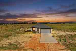 featured image of 105 Darlin Loop Rd